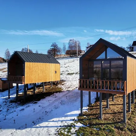 Suspended Tiny House Villa Drumu Carului Exterior photo