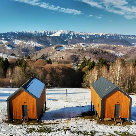 Suspended Tiny House Villa Drumu Carului Exterior photo